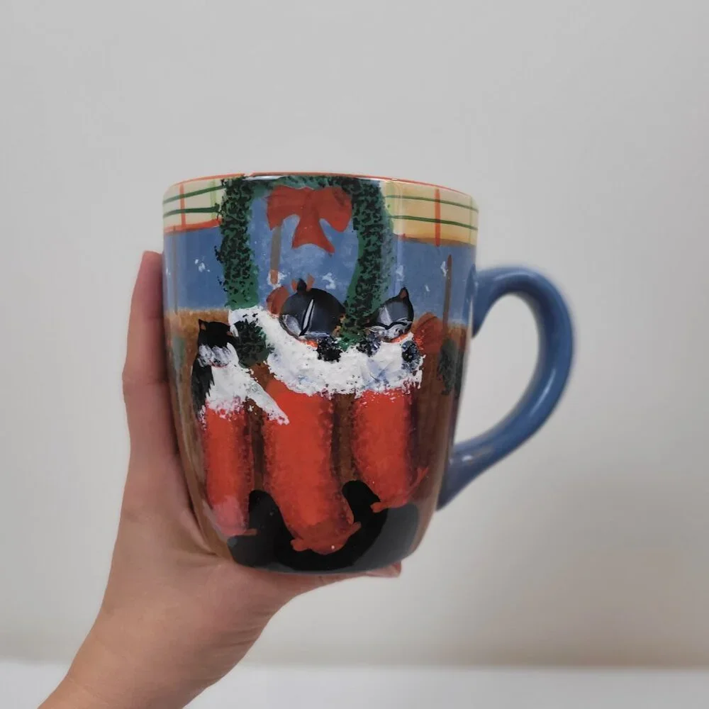 Oneida Cat Friends Mug 20oz Earthenware coffee cup Cats Christmas Hand Painted L